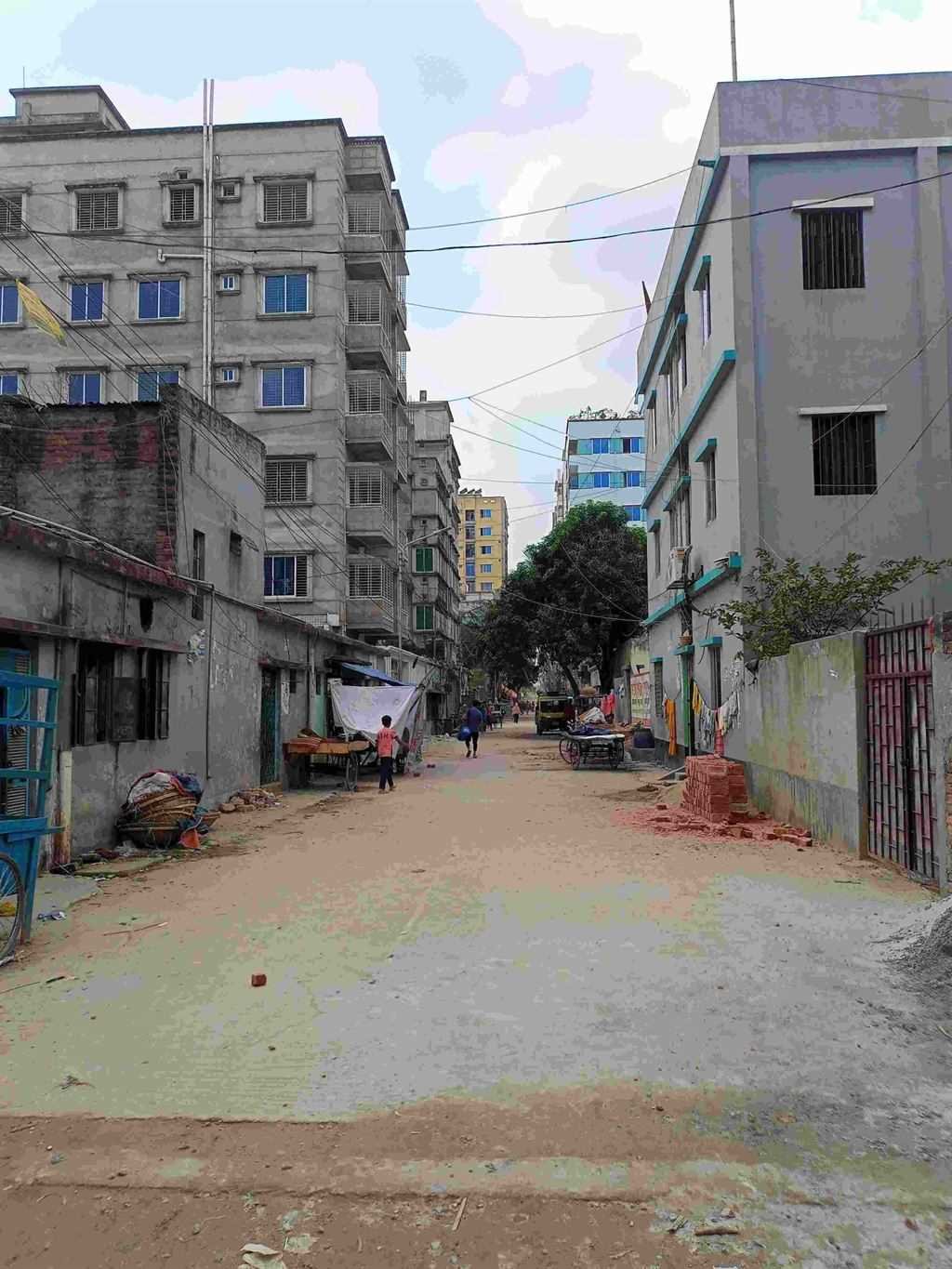 BEST PRICE FLAT SALE @ 1050 SFT NOBENAGOR H/S.