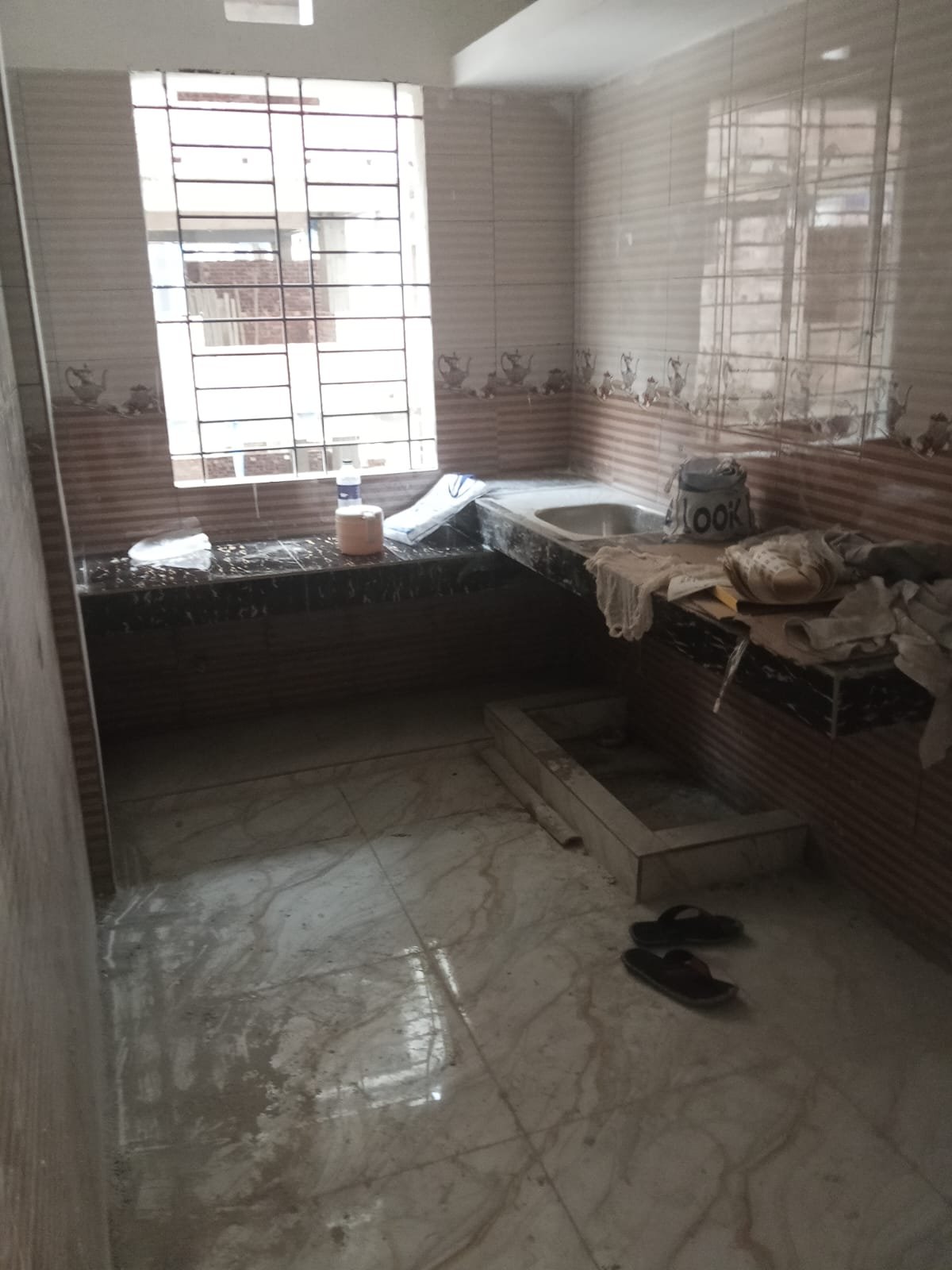 NEW READY FLAT SALE @ 1060 SFT BOSILA FUTURE TOWN,