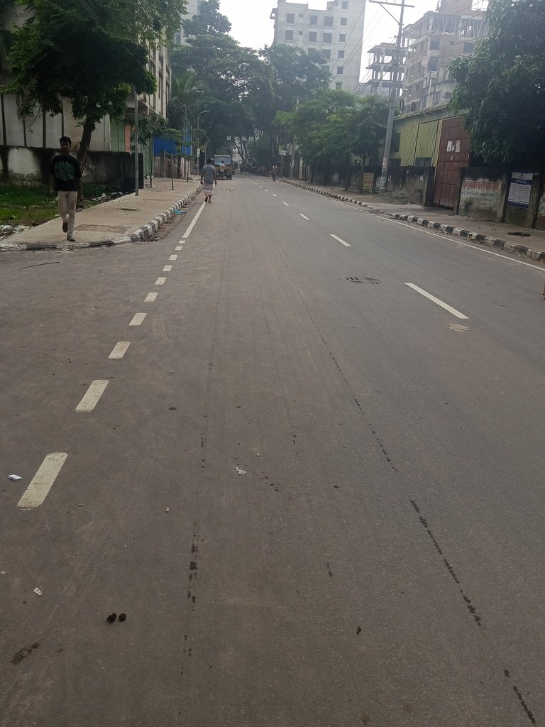 শতভাগ রেডি @ দোকান,অফিস,সুপার শপ বিক্রি দ্বিতীয় তলা 3100 বর্গফুট