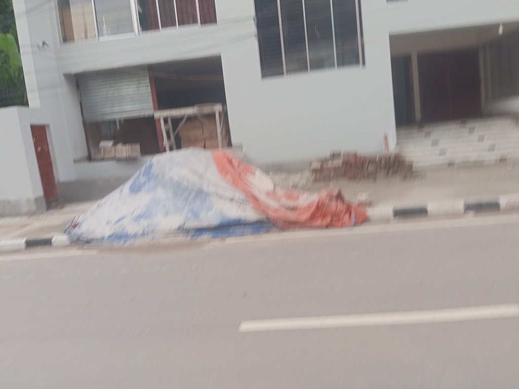 শতভাগ রেডি @ দোকান,অফিস,সুপার শপ বিক্রি দ্বিতীয় তলা 3100 বর্গফুট