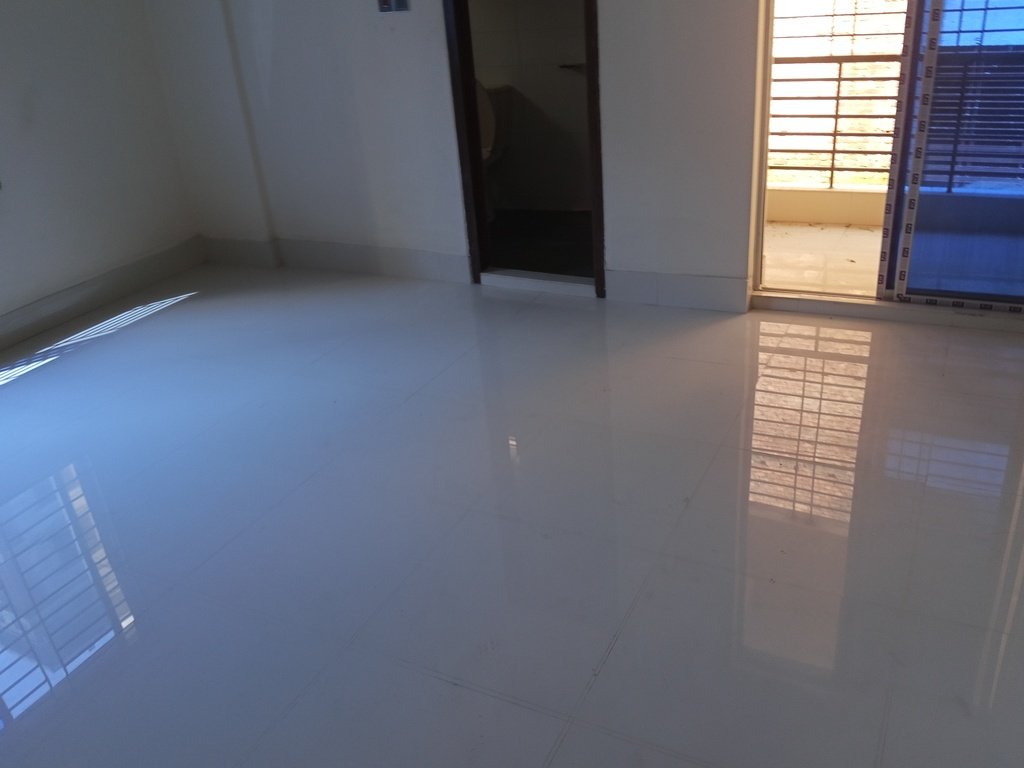 ডেকোরেশন করা @ ১৮০০ বর্গফুট রেডি ফ্লাট বিক্রি লোন সুবিধা সহ