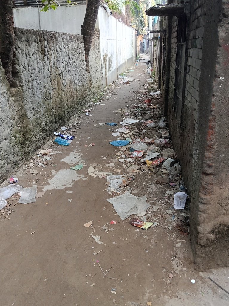 দক্ষিণ পশ্চিম @ কর্নার প্লটে 1295 বর্গফুট ফ্ল্যাট বিক্রি