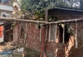 চতুর্দিকে বাউন্ডারি অল দ্বারা বেষ্টিত ২.২৫ কাঠা একটি বাড়ি বিক্রি