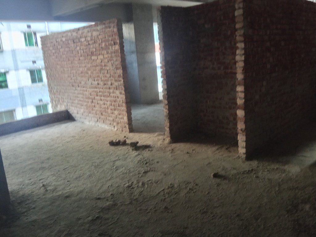 ফ্লাট বিক্রি @1420 বর্গফুট দক্ষিণমুখী